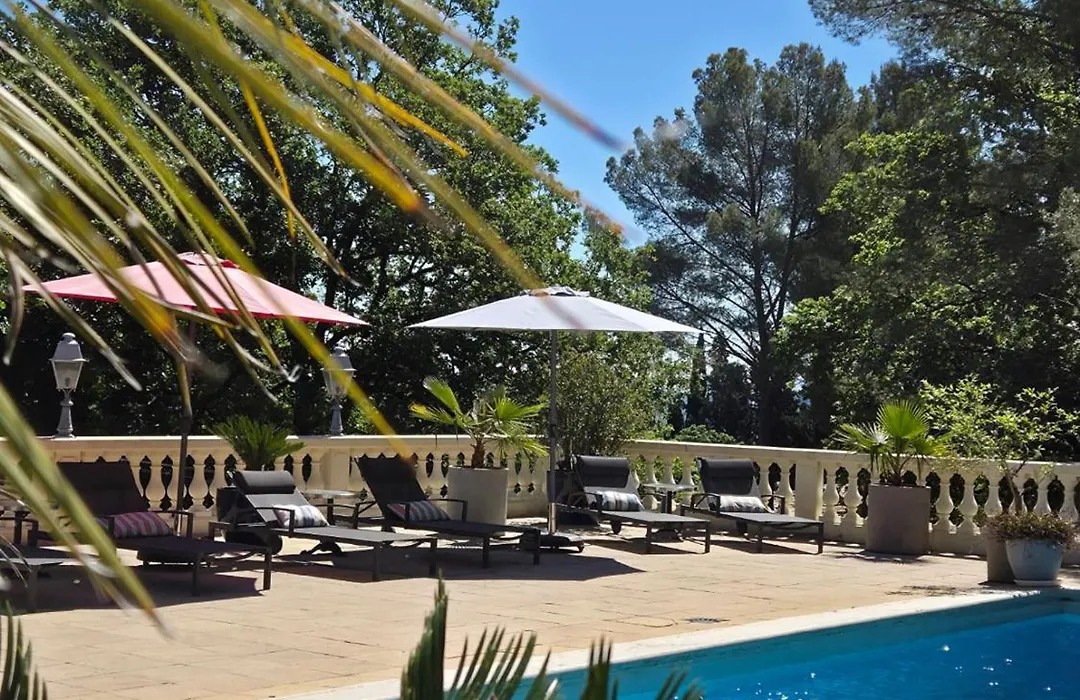 Villa Manoe-1